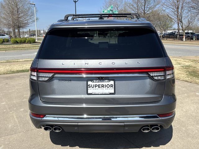 Used 2023 Lincoln Aviator Reserve w/ Elements Package Plus AWD/4WD image 5