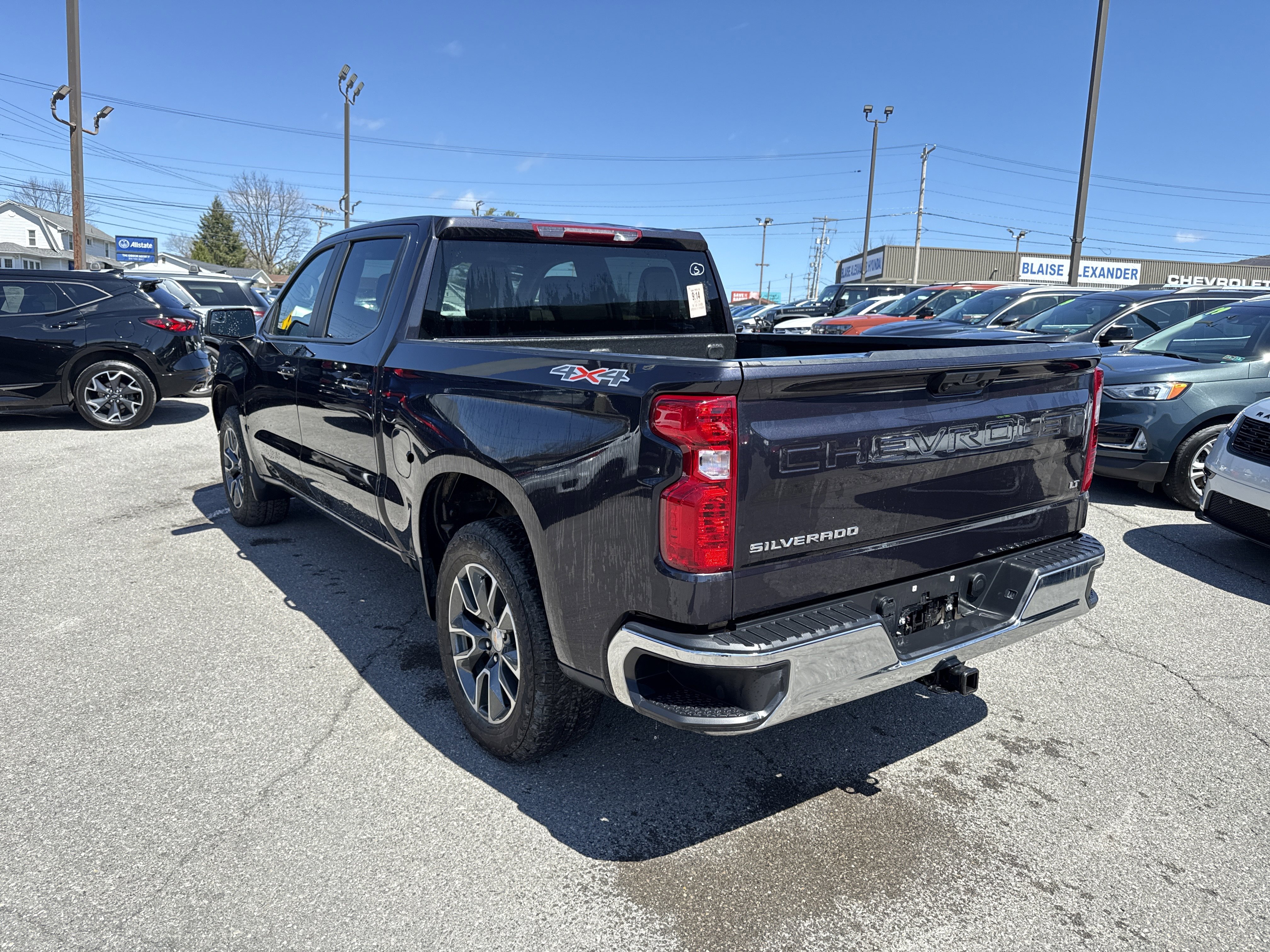 Used 2024 Chevrolet Silverado 1500 LT image 6