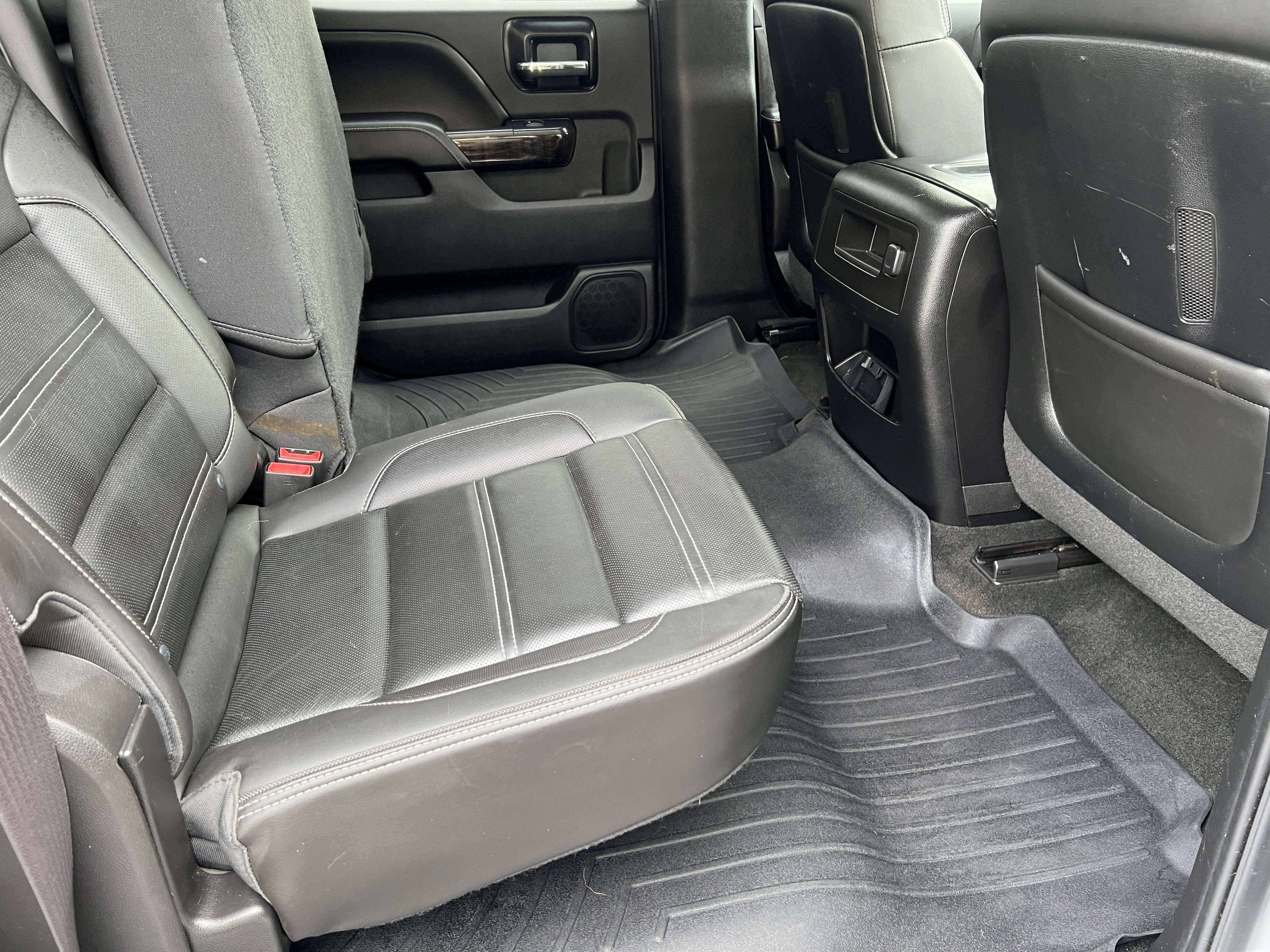 Used 2015 GMC Sierra 2500 Denali image 19