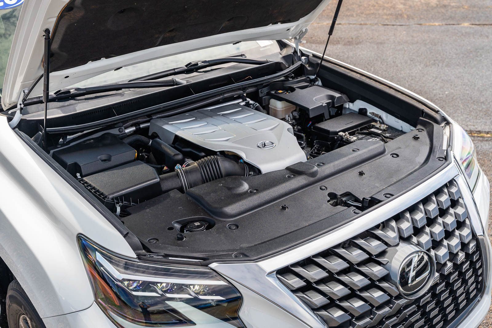 Used 2020 Lexus GX 460 Premium w/ Premium Package image 26