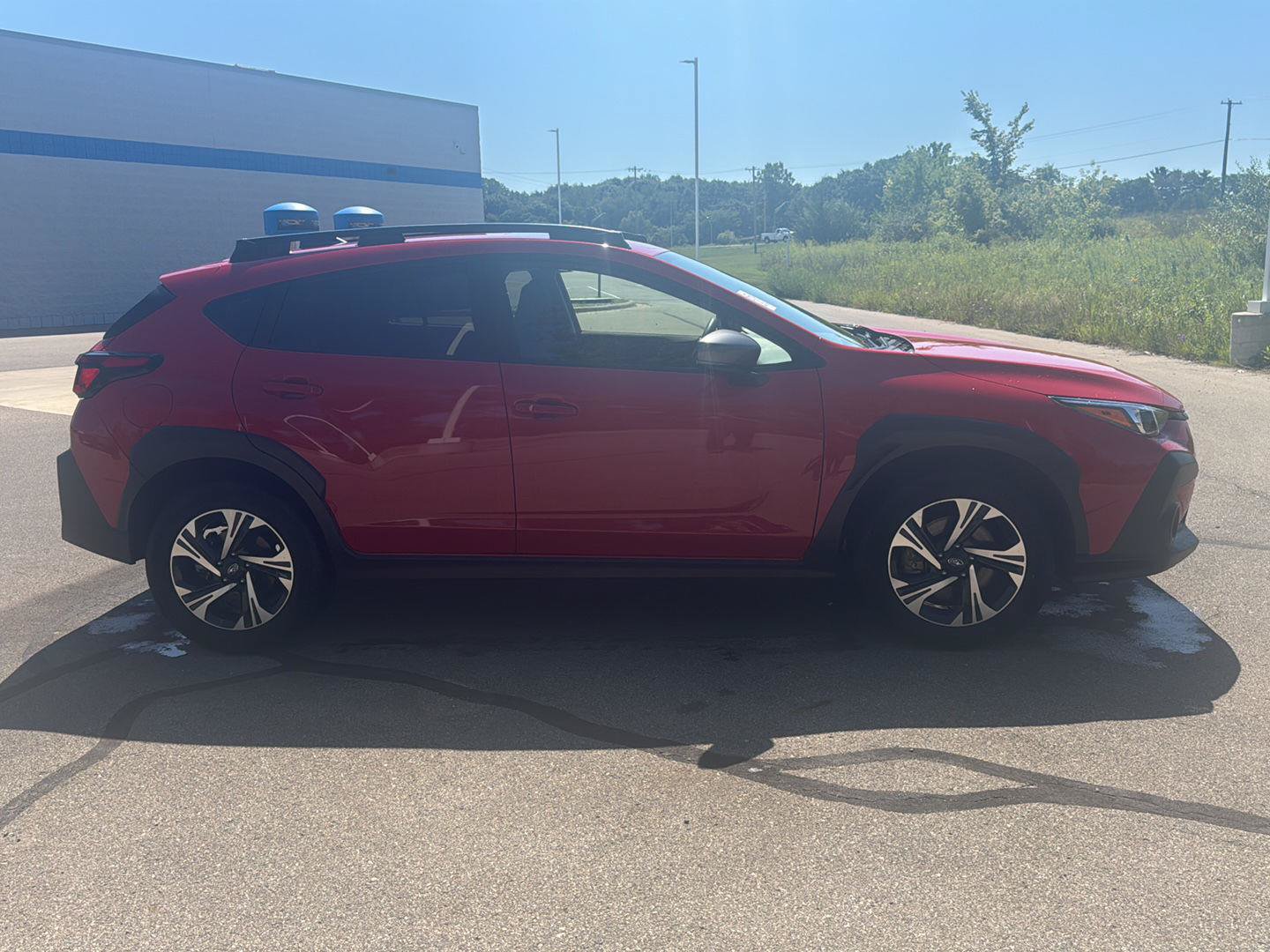 Used 2025 Subaru Crosstrek 2.5i Premium AWD/4WD image 6