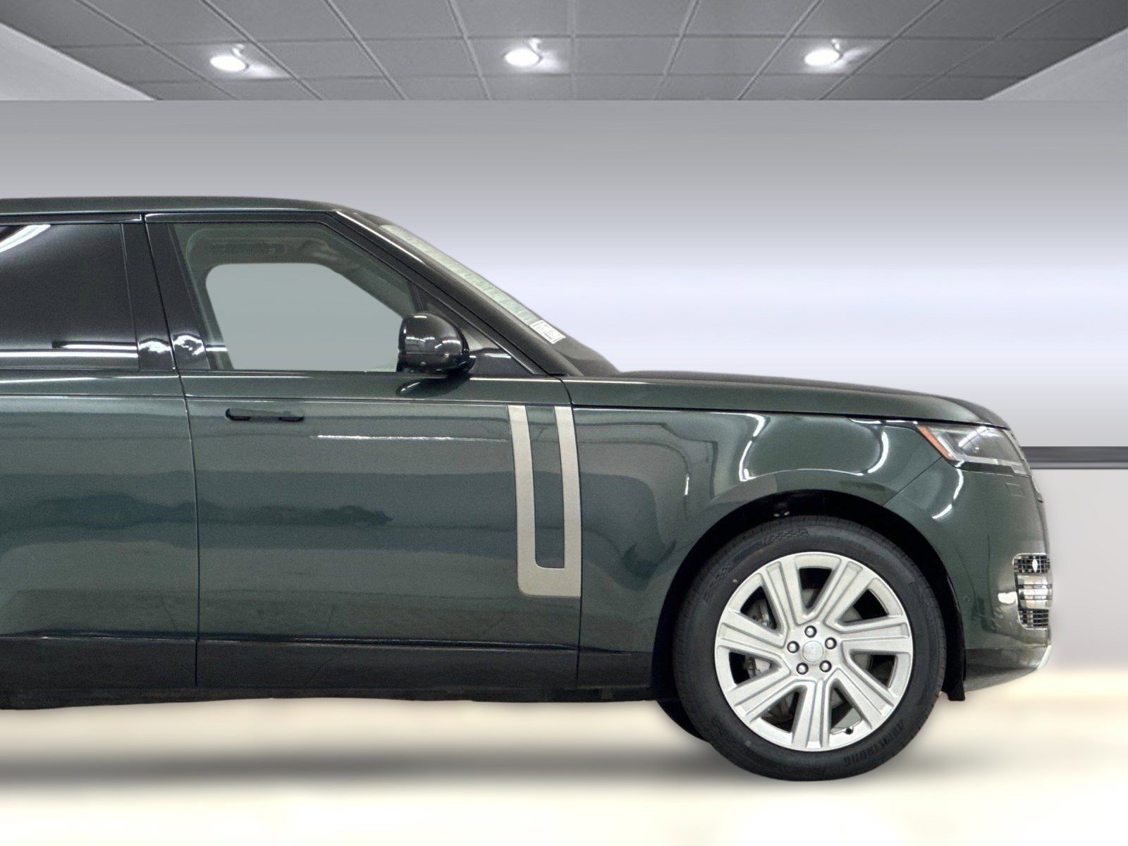 Used 2023 Land Rover Range Rover SE image 36