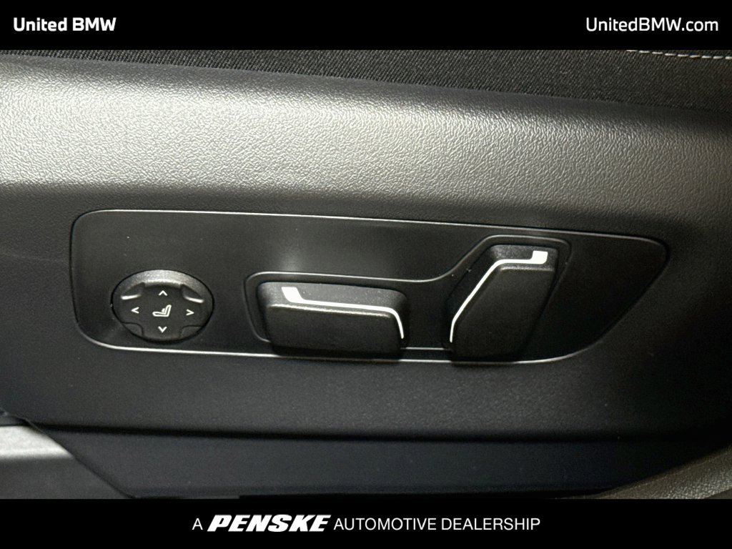 New 2027 BMW 530i w/ M Sport Package RWD image 4
