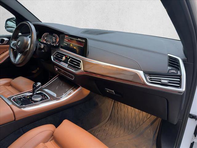Used 2022 BMW X5 xDrive40i w/ M Sport Package image 26