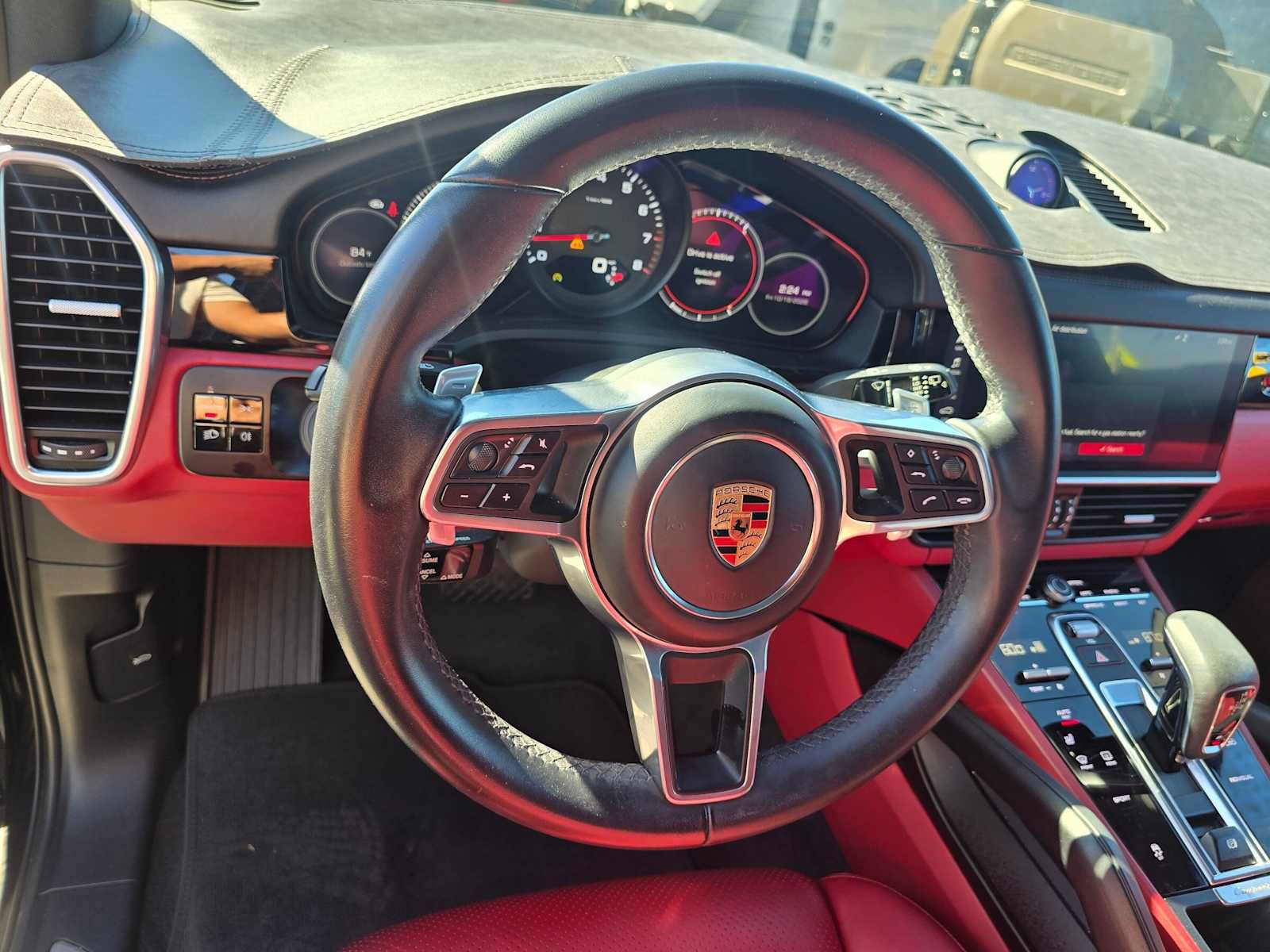 Used 2019 Porsche Cayenne AWD/4WD image 26