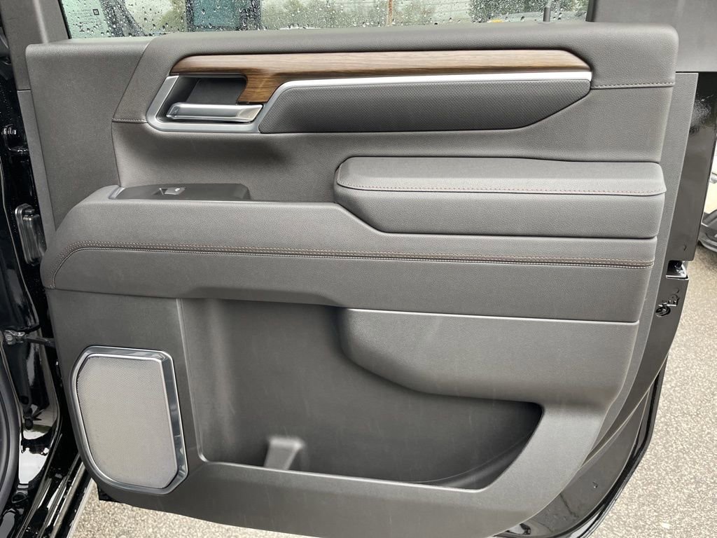 New 2026 Chevrolet Silverado 2500 High Country w/ High Country Premium Package image 43