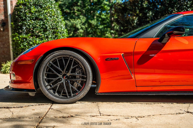 Used 2011 Chevrolet Corvette Z06 image 4