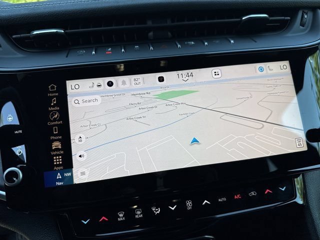 New 2027 Jeep Grand Cherokee Altitude RWD image 29