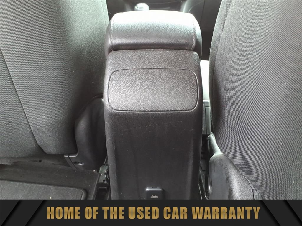 Used 2017 Chevrolet Cruze LT image 28