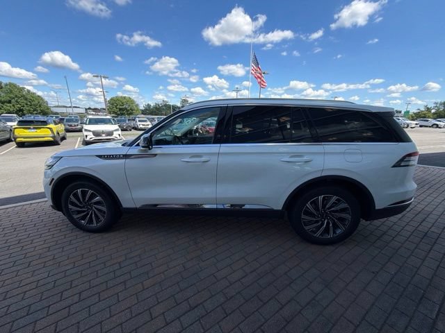 New 2026 Lincoln Aviator AWD image 5