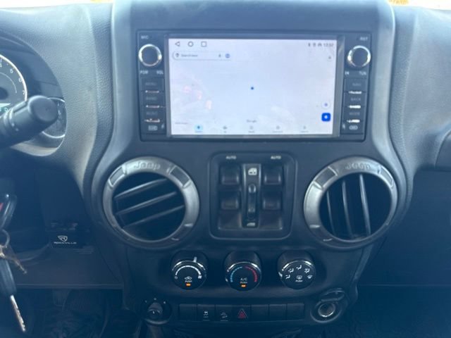 Used 2014 Jeep Wrangler Unlimited Sport w/ Quick Order Package 24S AWD/4WD image 11