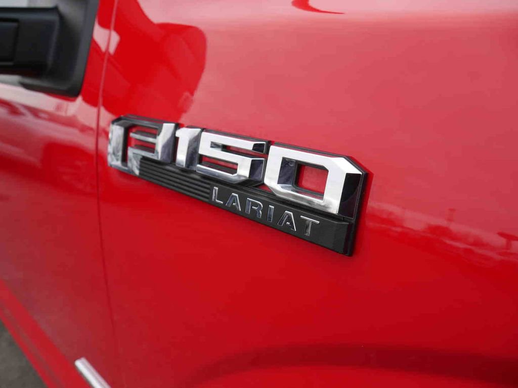 Used 2015 Ford F150 Lariat w/ Equipment Group 502A Luxury image 27