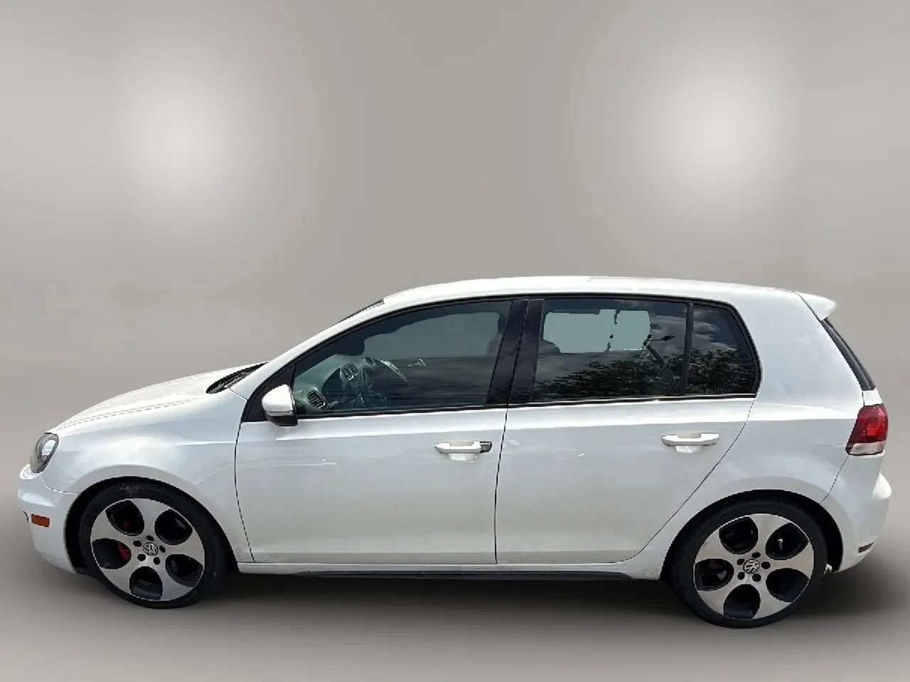 Used 2013 Volkswagen GTI Wolfsburg Edition FWD image 2