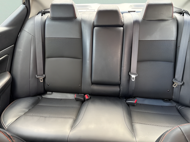 Used 2022 Nissan Altima 2.5 SR FWD image 39