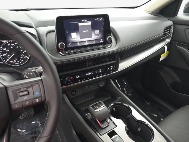 New 2027 Nissan Rogue Dark Armor FWD image 20