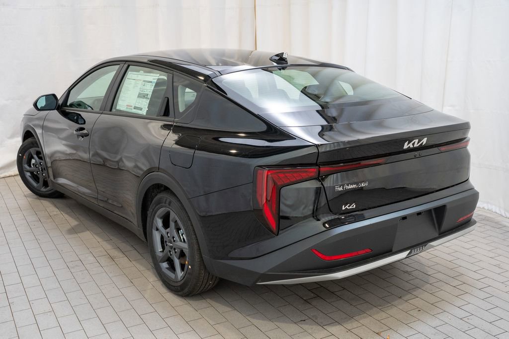 New 2025 Kia K4 LXS image 4