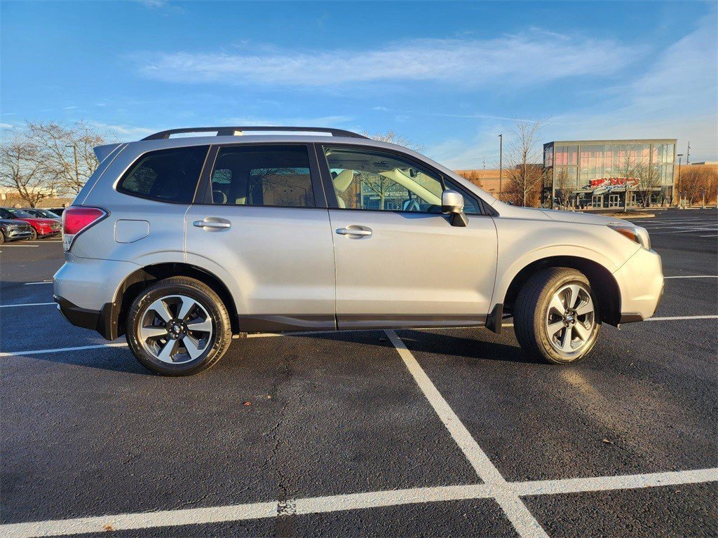 Used 2018 Subaru Forester 2.5i Premium AWD/4WD image 14