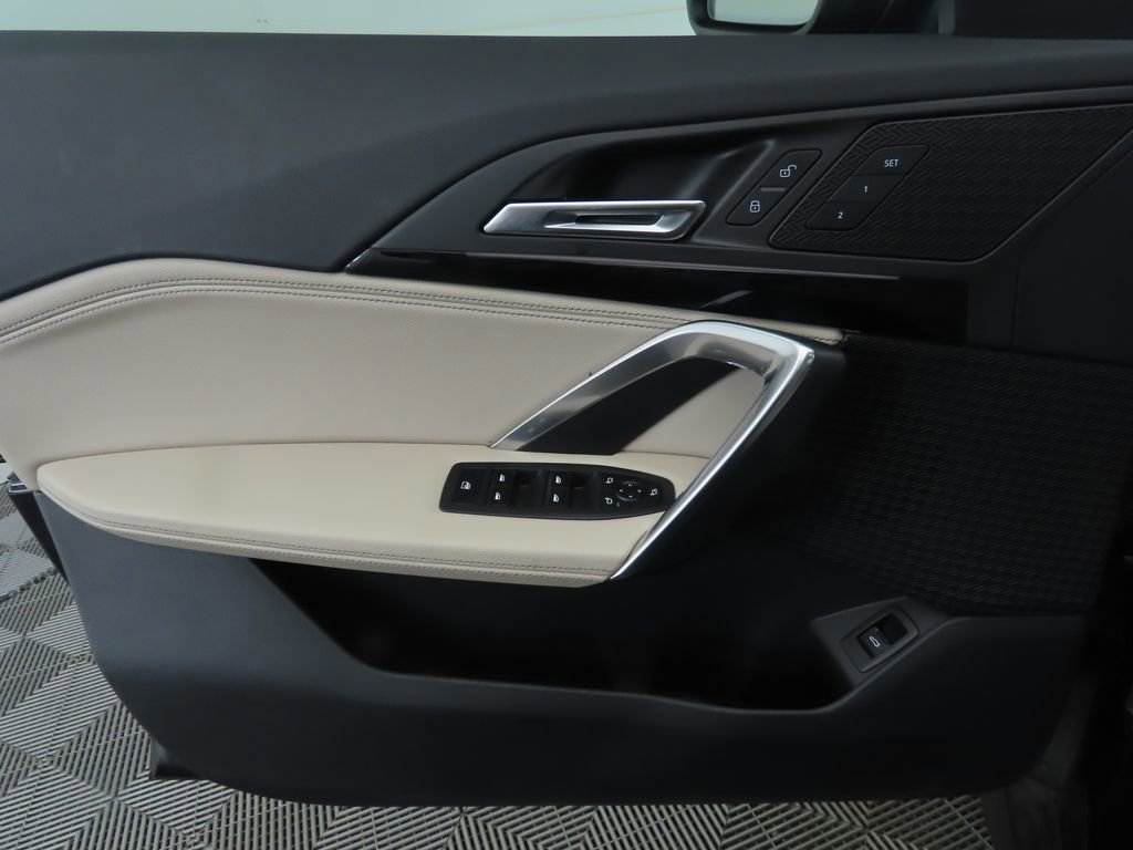 Used 2023 BMW X1 xDrive28i image 25