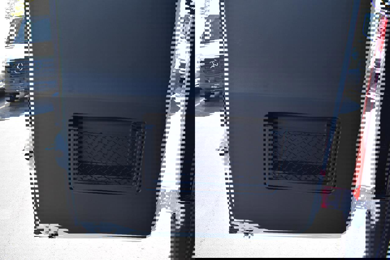 New 2025 Mercedes-Benz Sprinter 2500 image 17