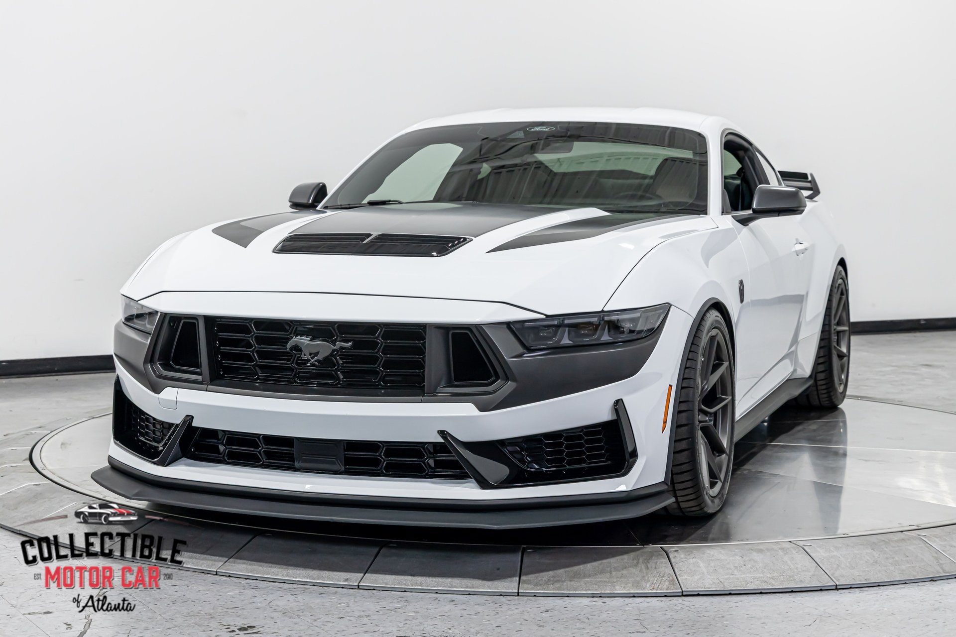 Used 2024 Ford Mustang Dark Horse w/ Dark Horse Handlin Package RWD image 29