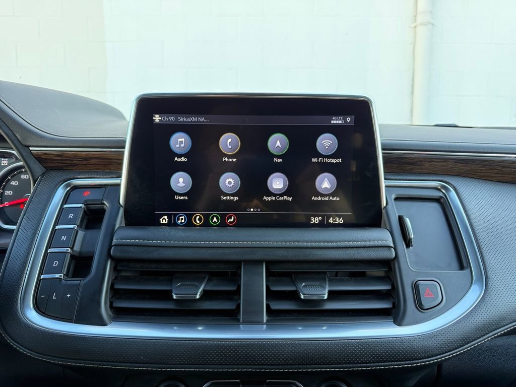 Used 2021 Chevrolet Tahoe Premier w/ Premium Package AWD/4WD image 3