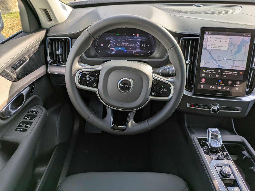 New 2026 Volvo XC90 B6 Plus w/ Protection Package Premier AWD/4WD image 15