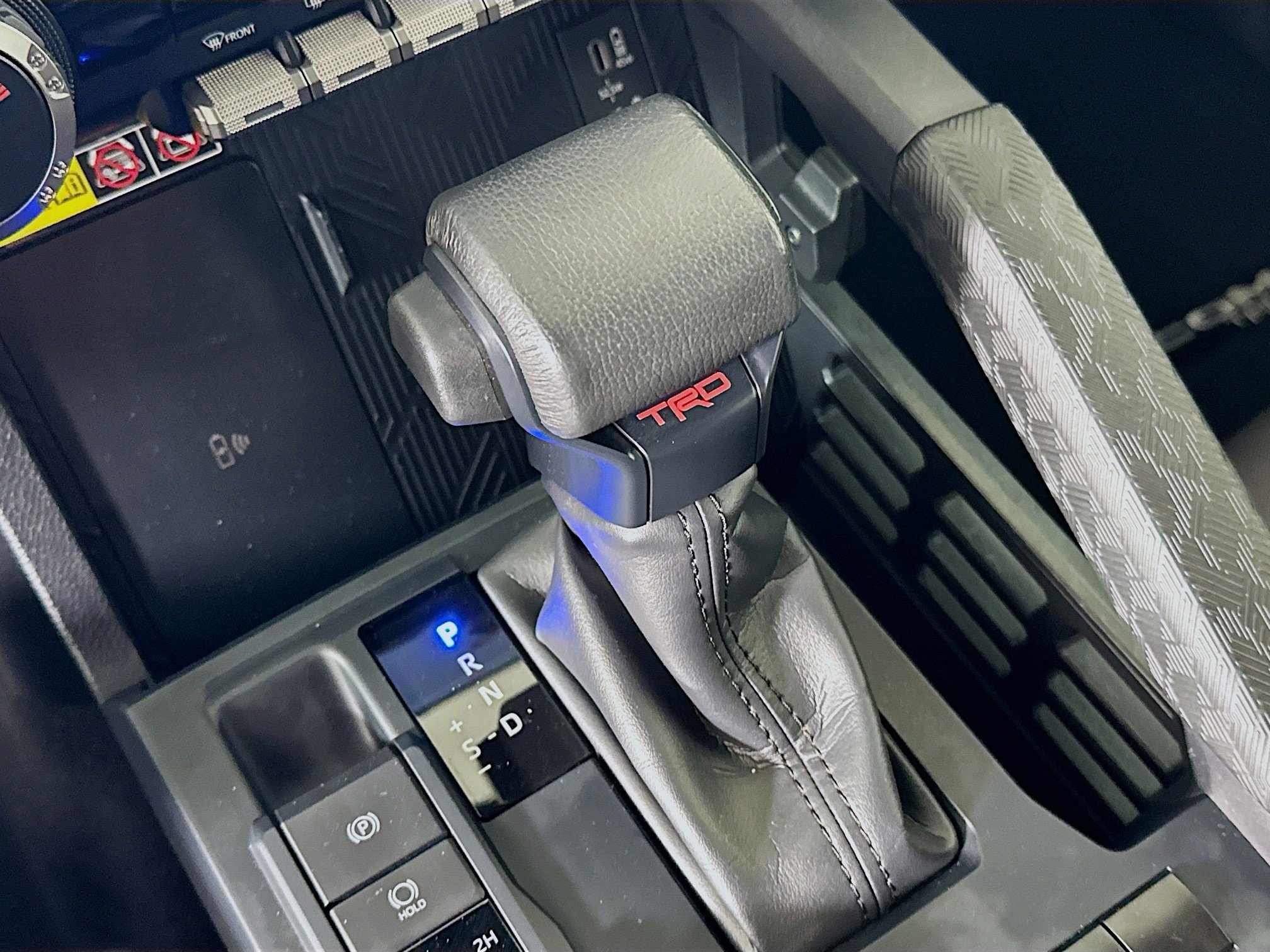 Used 2024 Toyota Tacoma TRD Sport w/ TRD Sport Upgrade Package image 24