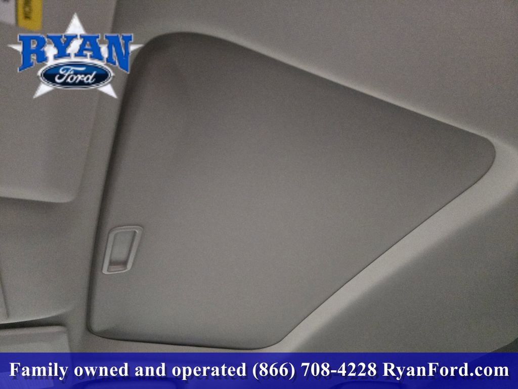 New 2026 Ford Maverick Lobo image 17