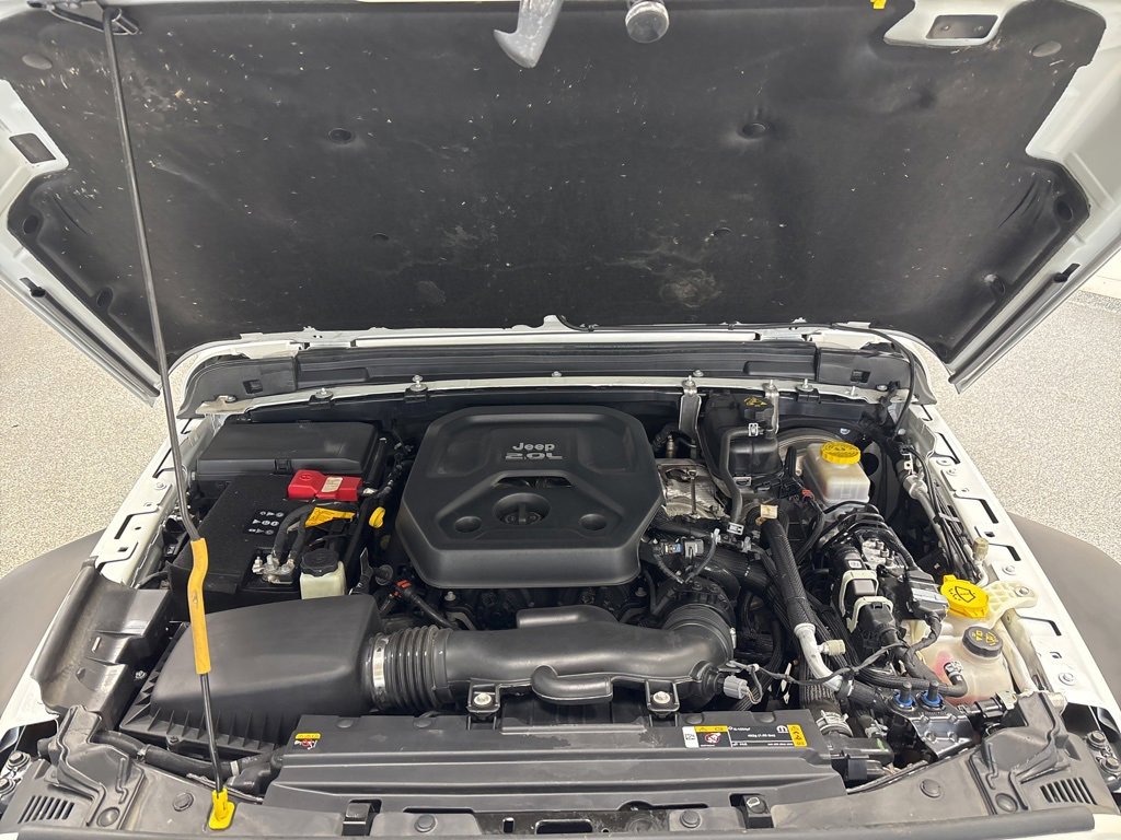 Used 2021 Jeep Wrangler Sport image 32