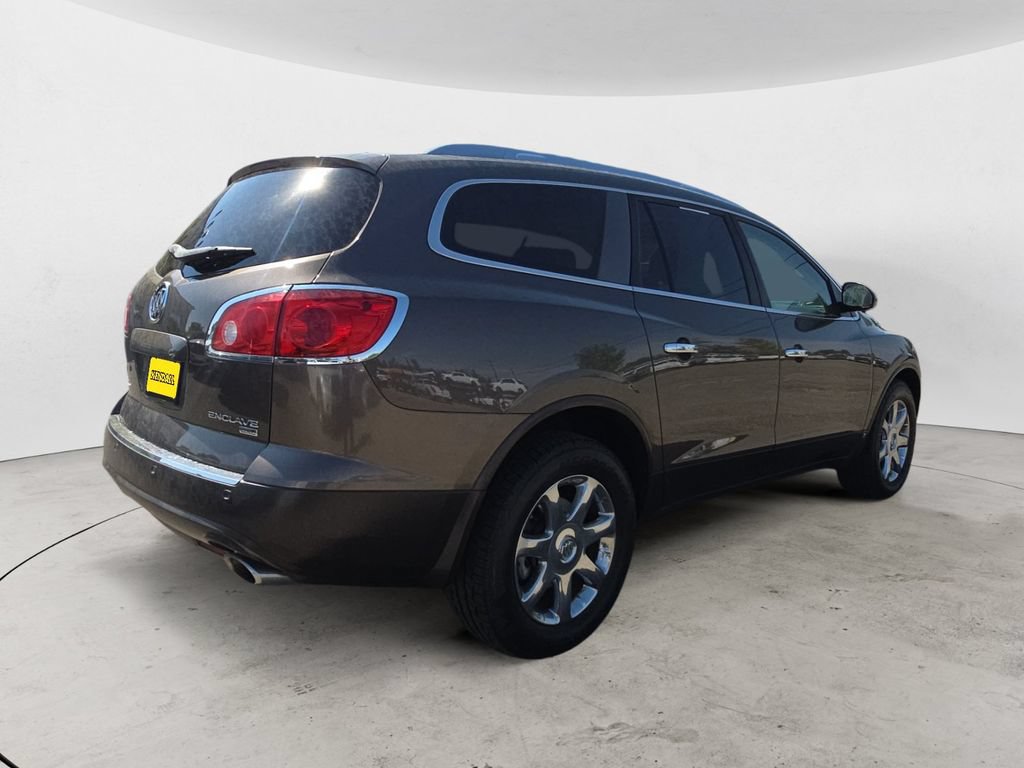 Used 2008 Buick Enclave CXL w/ Entertainment Package #3 FWD image 8