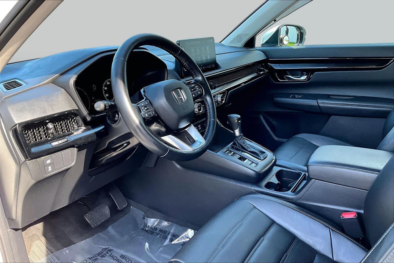 Used 2025 Honda CR-V EX-L image 16
