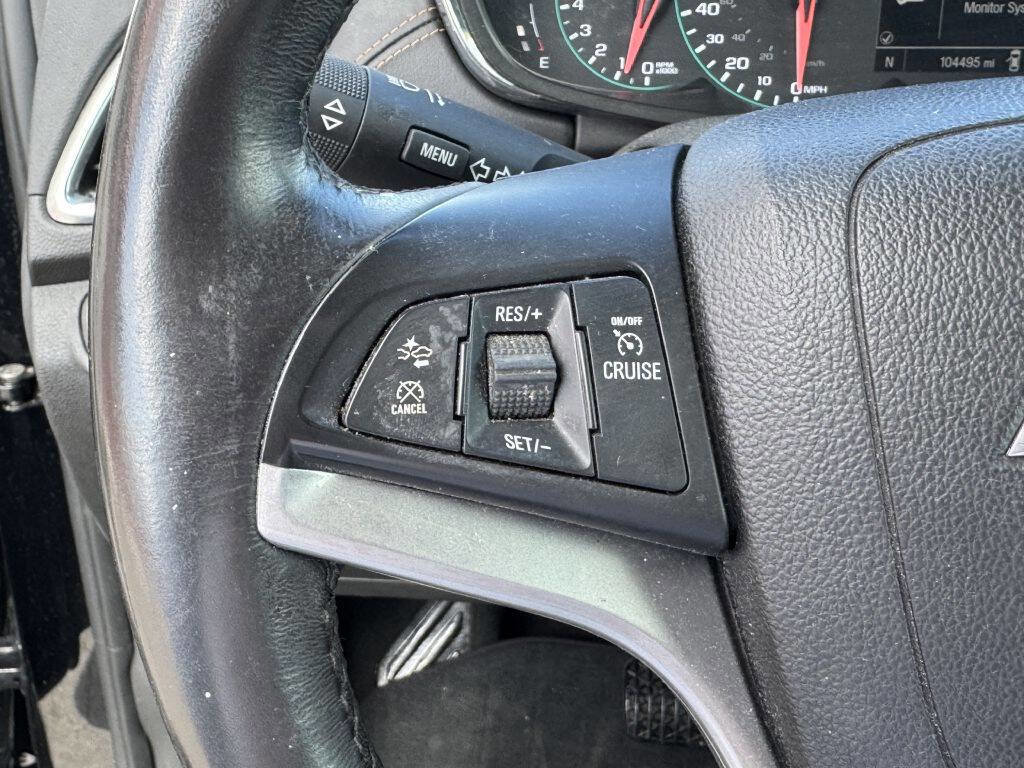 Used 2017 Chevrolet Trax Premier w/ Driver Confidence II Package image 15