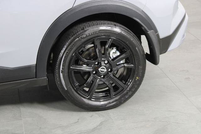 Certified 2024 Nissan Kicks SR FWD image 15