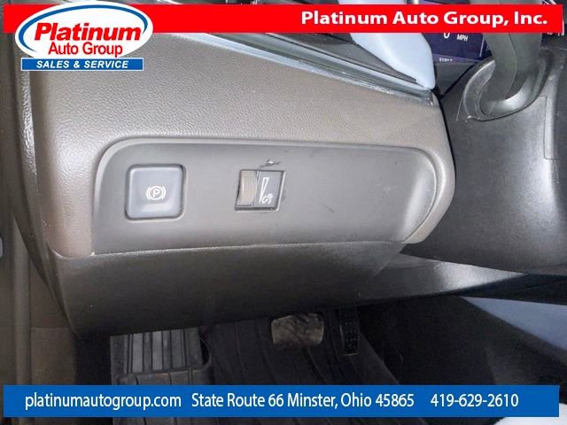 Used 2023 Buick Enclave Essence w/ Sport Touring Edition FWD image 22