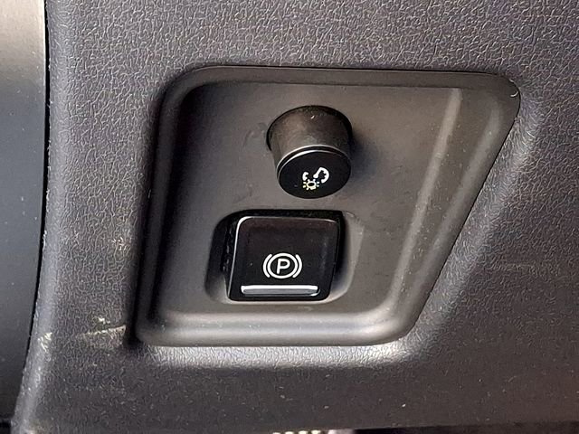 Used 2023 Chevrolet Corvette Stingray Coupe w/ Z51 Performance Package image 24