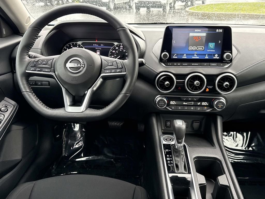 Used 2025 Nissan Sentra SV w/ All-Weather Package FWD image 3