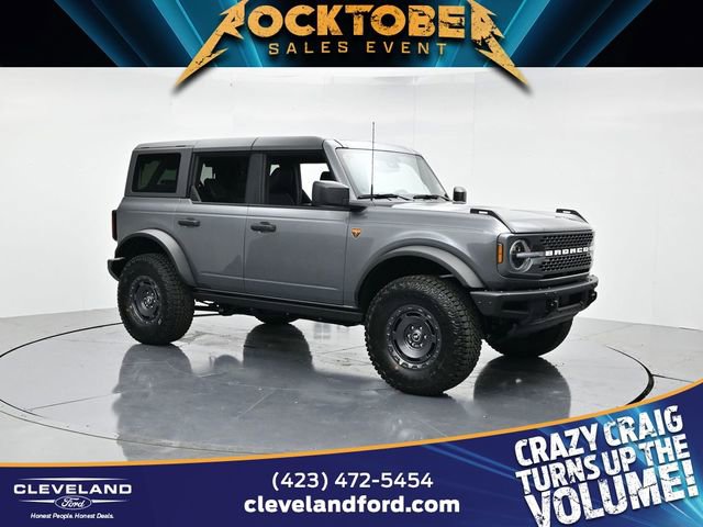 New 2025 Ford Bronco Badlands w/ Sasquatch Package