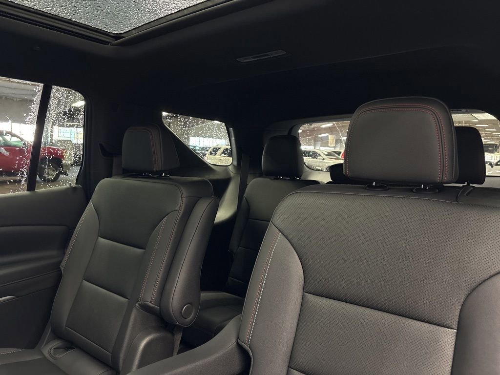 New 2026 Chevrolet Traverse Z71 w/ LPO, Floor Liner Package image 21