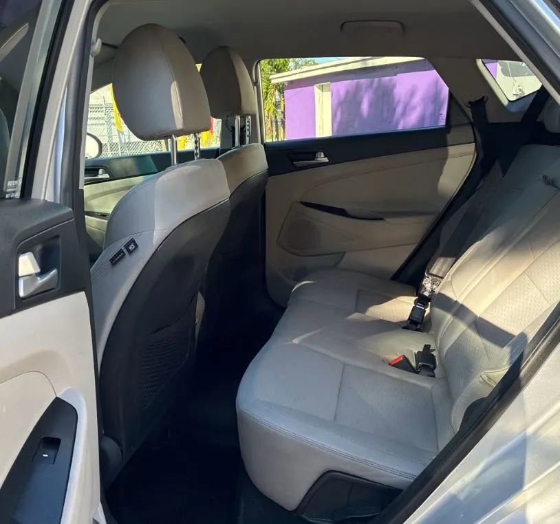 Used 2019 Hyundai Tucson SE image 10