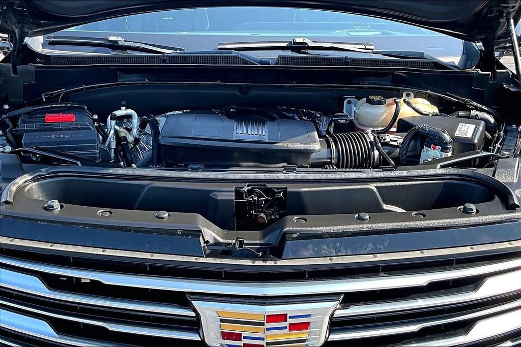 Used 2021 Cadillac Escalade ESV Premium Luxury Platinum AWD/4WD image 31