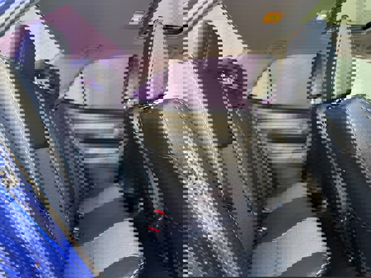 Used 2015 Toyota Corolla S image 28