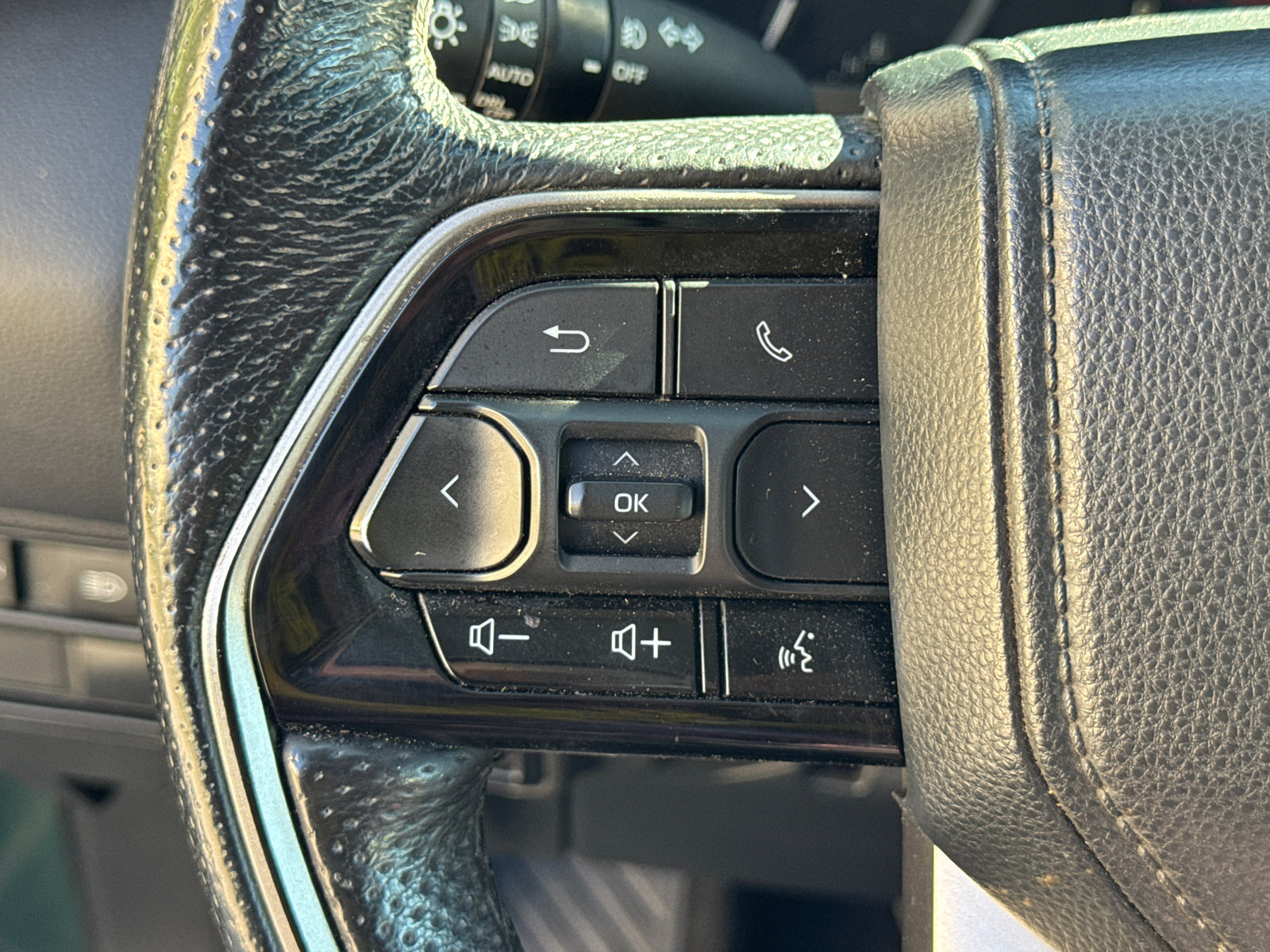 Used 2022 Toyota Tundra Limited RWD image 24