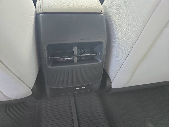 New 2026 Jeep Cherokee Limited AWD/4WD image 9