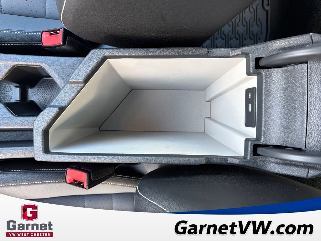 Certified 2025 Volkswagen Jetta SE image 25