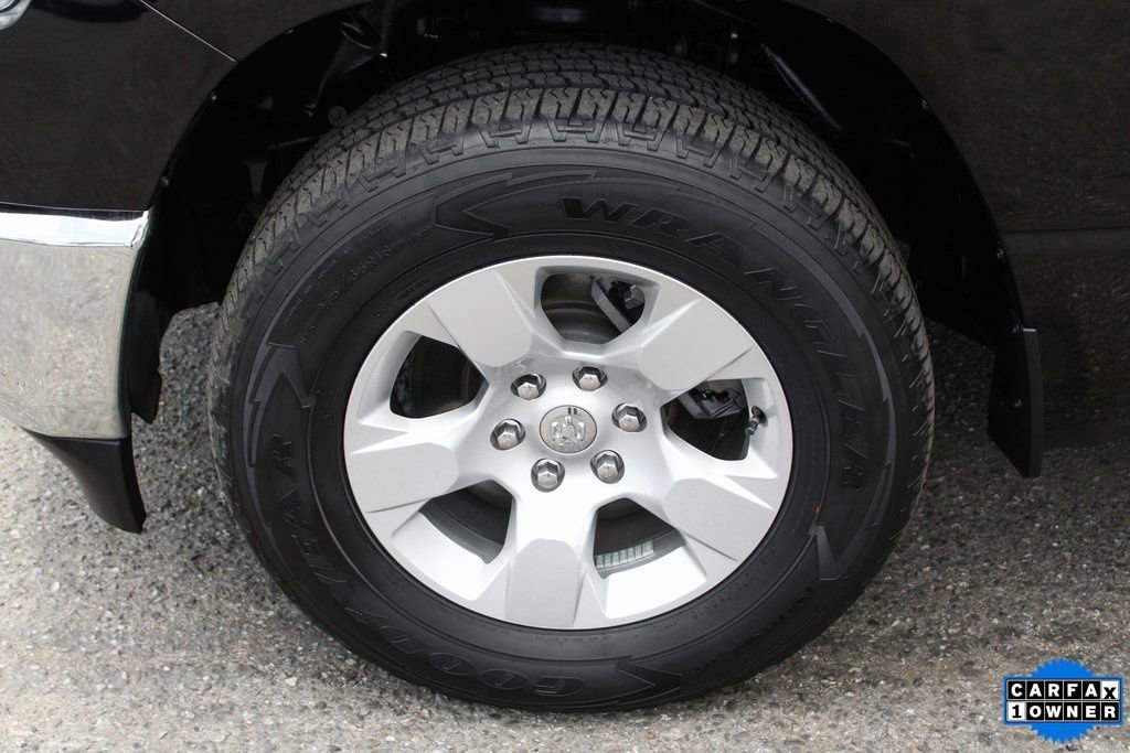 Used 2023 RAM 1500 Big Horn AWD/4WD image 34