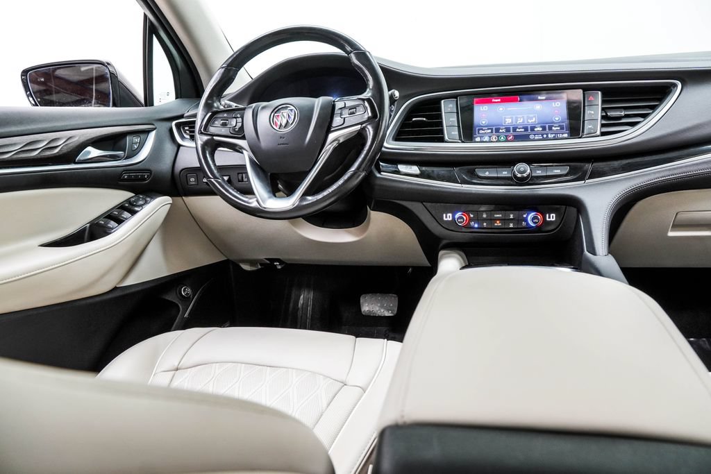 Used 2023 Buick Enclave Avenir w/ Avenir Technology Package AWD/4WD image 26