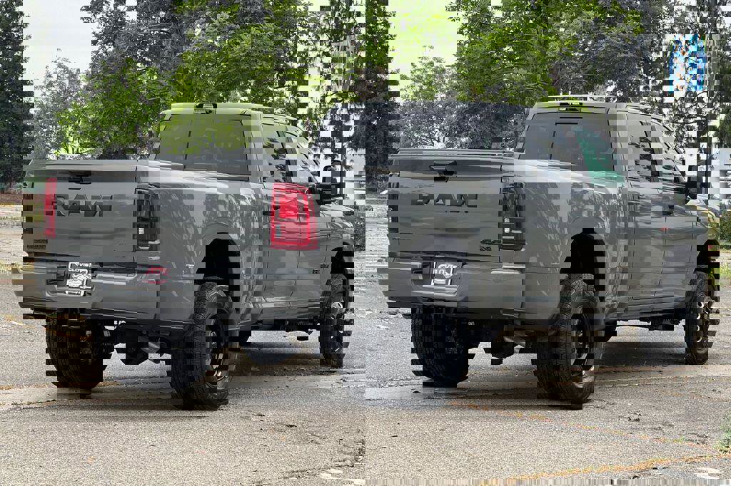 New 2026 RAM 3500 Big Horn image 4