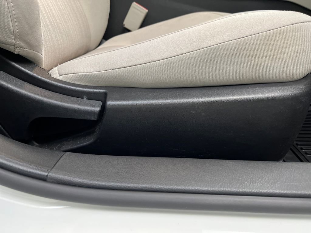 Used 2024 Nissan Altima 2.5 SV image 19
