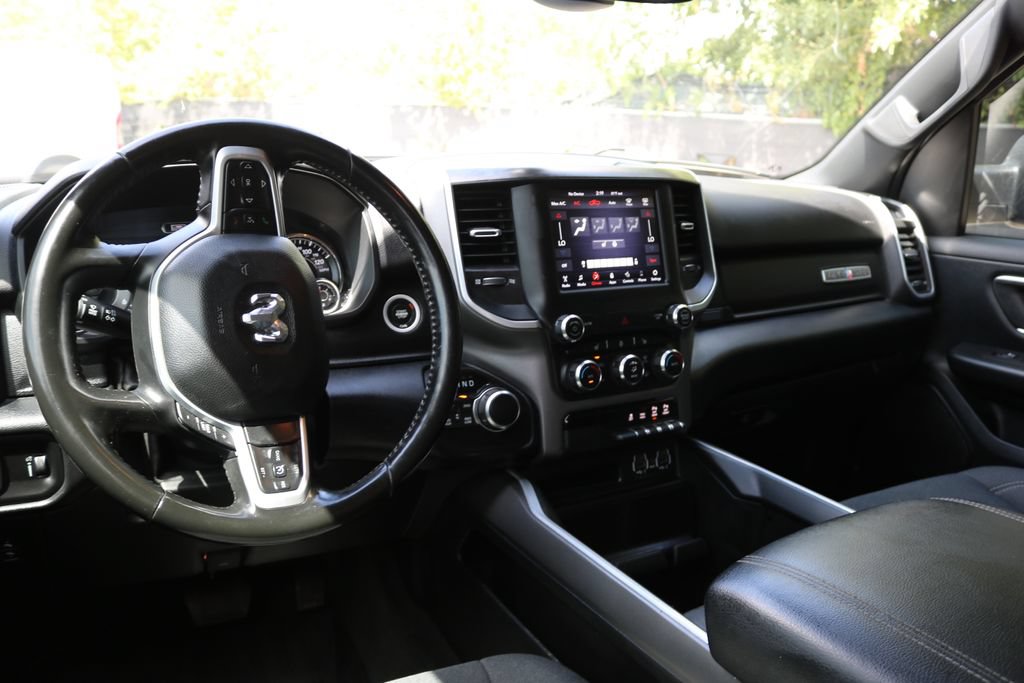 Used 2021 RAM 1500 Lone Star AWD/4WD image 13