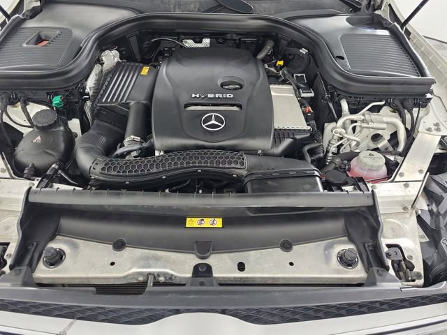 Used 2019 Mercedes-Benz GLC 350e 4MATIC image 29